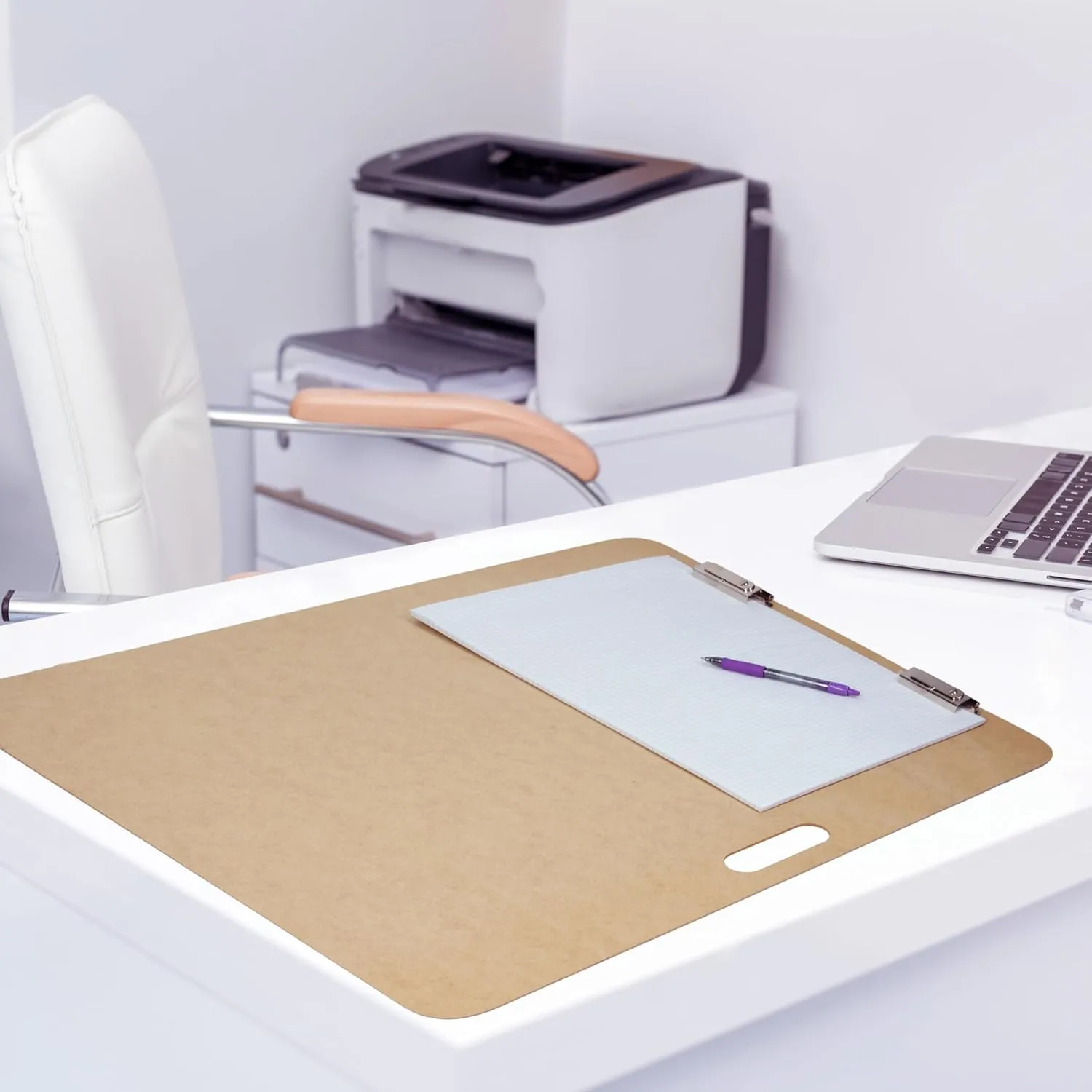 Saunders Recycled Hardboard Sketchboard with Built-in Handle, Two Clips and Elastic Band