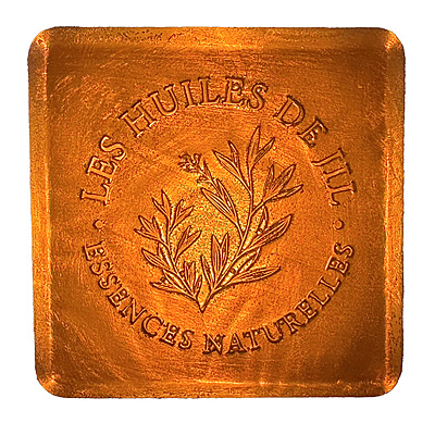 Savon à l'huile essentielle de Bois de Hô