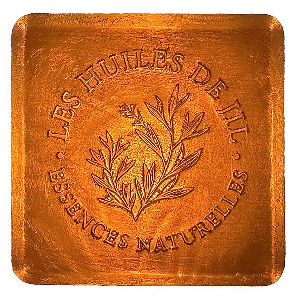 Savon à l'huile essentielle de Bois de Hô