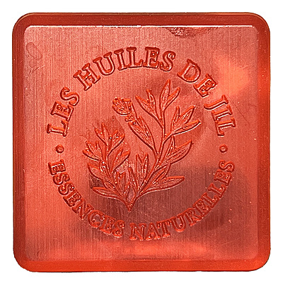 Savon aux huiles essentielles « Love me »