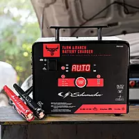 Schumacher Electric Farm & Ranch 4-in-1 6A Charger & 200A Engine Starter FR01335