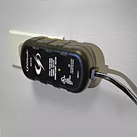 Schumacher SC1299 0.8A 12V Battery Charger & Maintainer