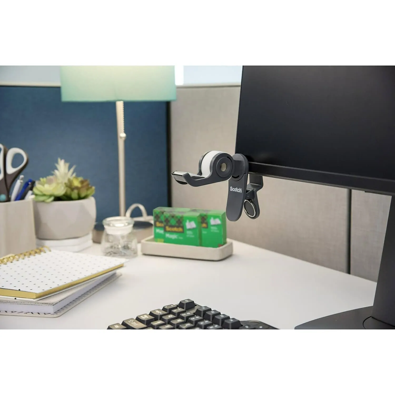 Scotch Deluxe Desktop Tape Dispenser, Black, for 1 Inch Core Tapes (C-40)