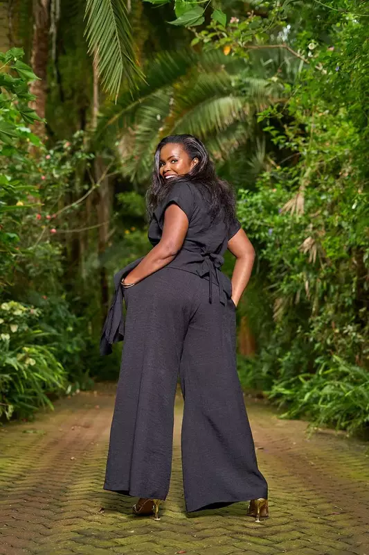 Silk House Collection Kyomi Set Black