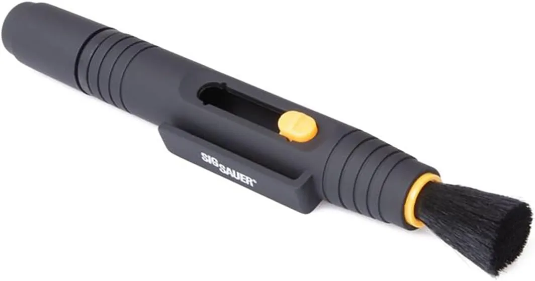 Sig Sauer Lens Cleaning Kit w/Retractable Lens Brush and Cleaning Tip for Electro-Optics