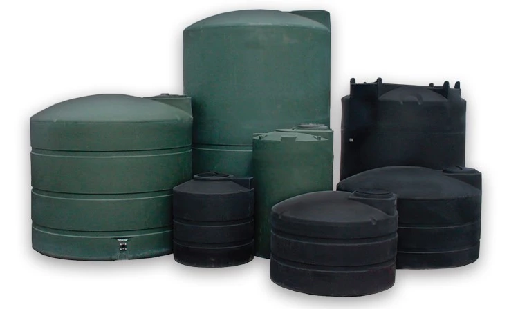 Snyder Industries 750 Gallon BLK Vertical Water Tank