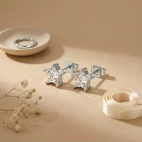 Star Earrings