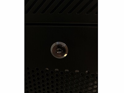 6U wall mount server rack with glass door and perforated side panels 600x450x368mm (WxDxH) 6U wall mount server rack with glass door and perforated side panels 600x450x368mm (WxDxH)