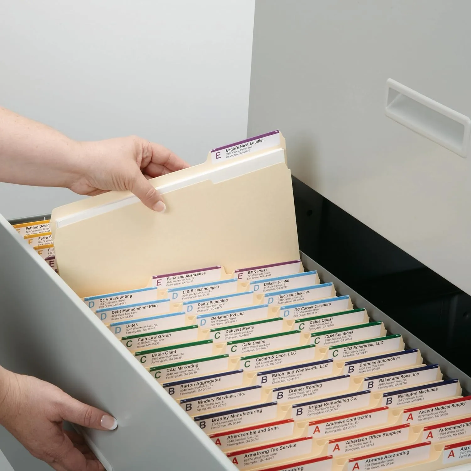 SMEAD Reinforced 2-Ply Letter File Folders, Manila, 100/Box