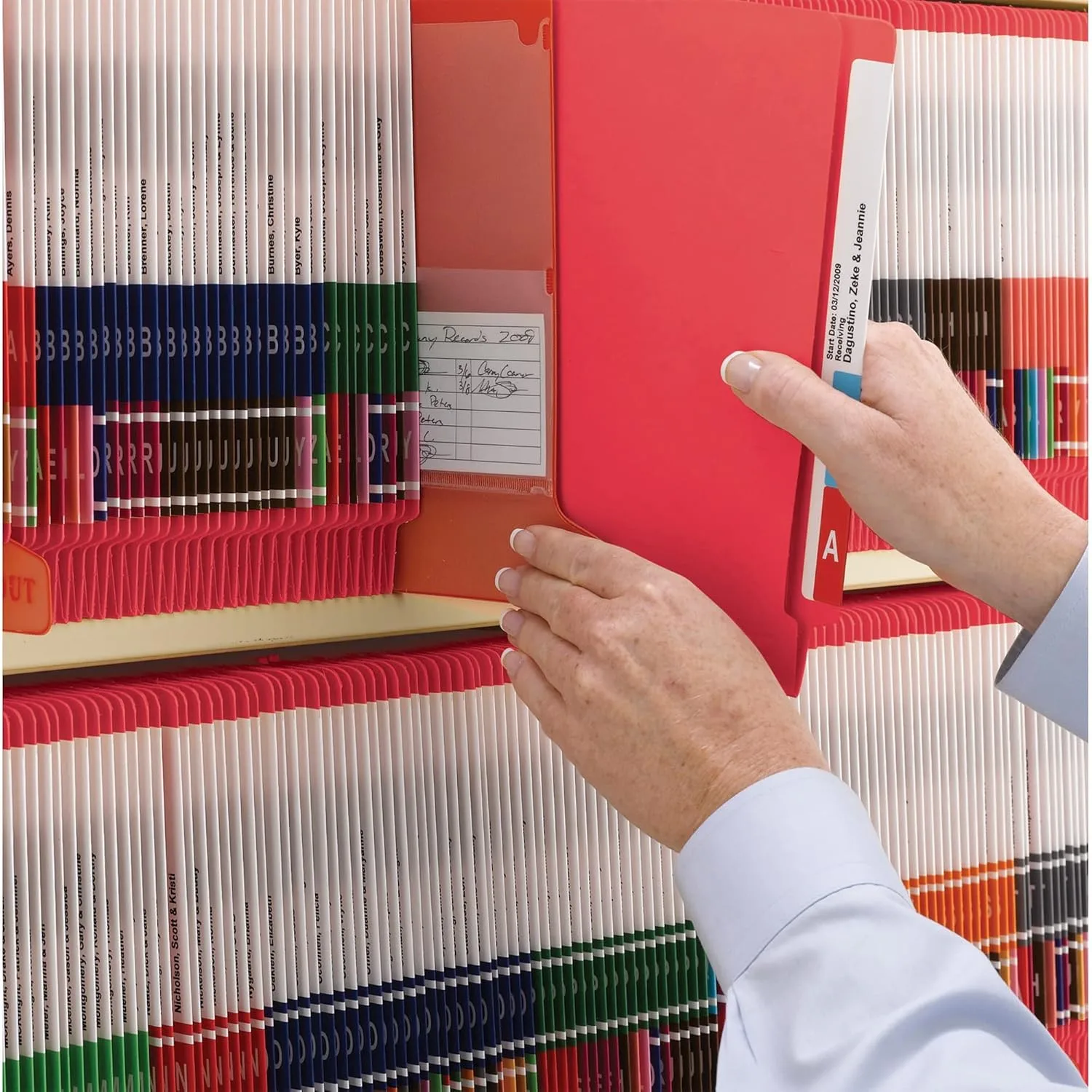 SMEAD End Tab Fastener File Folders, Shelf-Master® Reinforced Straight-Cut Tab, 2 Fasteners, Letter Size