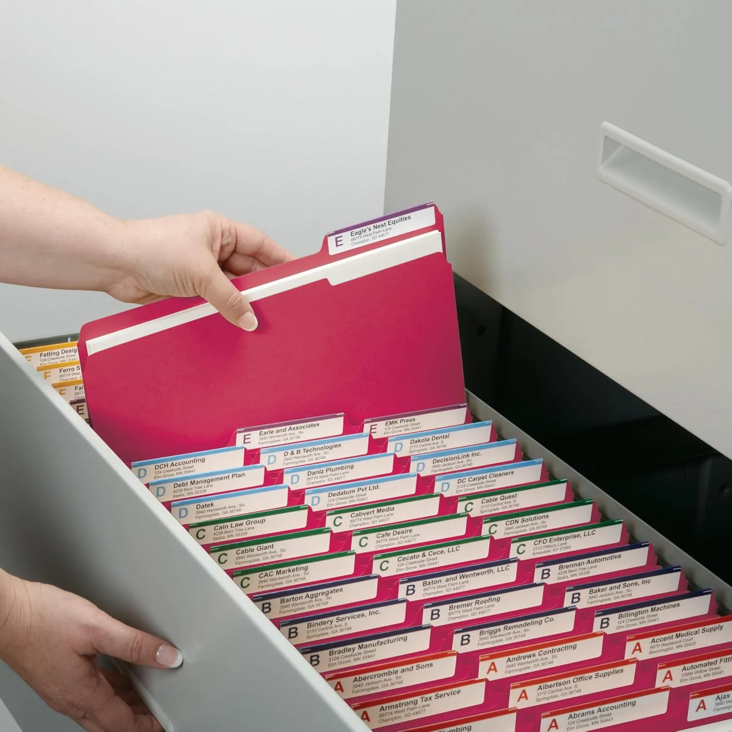 SMEAD Standard File Folders, 100 Count, 1/3-Cut Tabs, Letter Size
