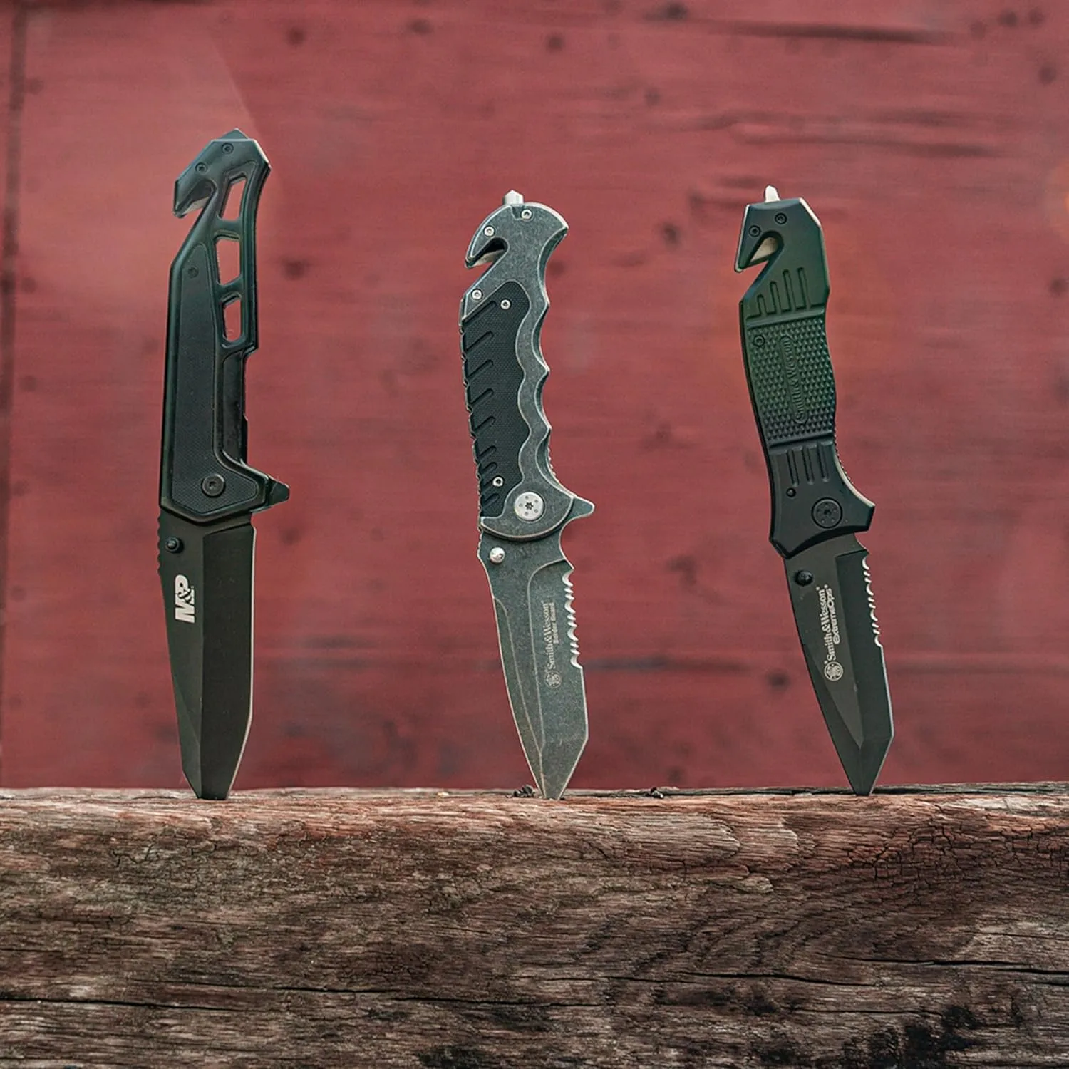 SMITH & WESSON First Response 8in Drop Point Folding Knife