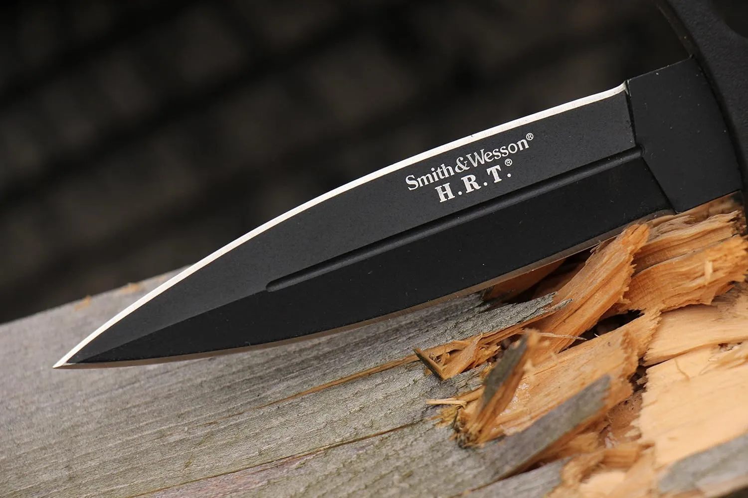SMITH & WESSON H.R.T. Full Tang Dual-Edged Fixed Blade Knife