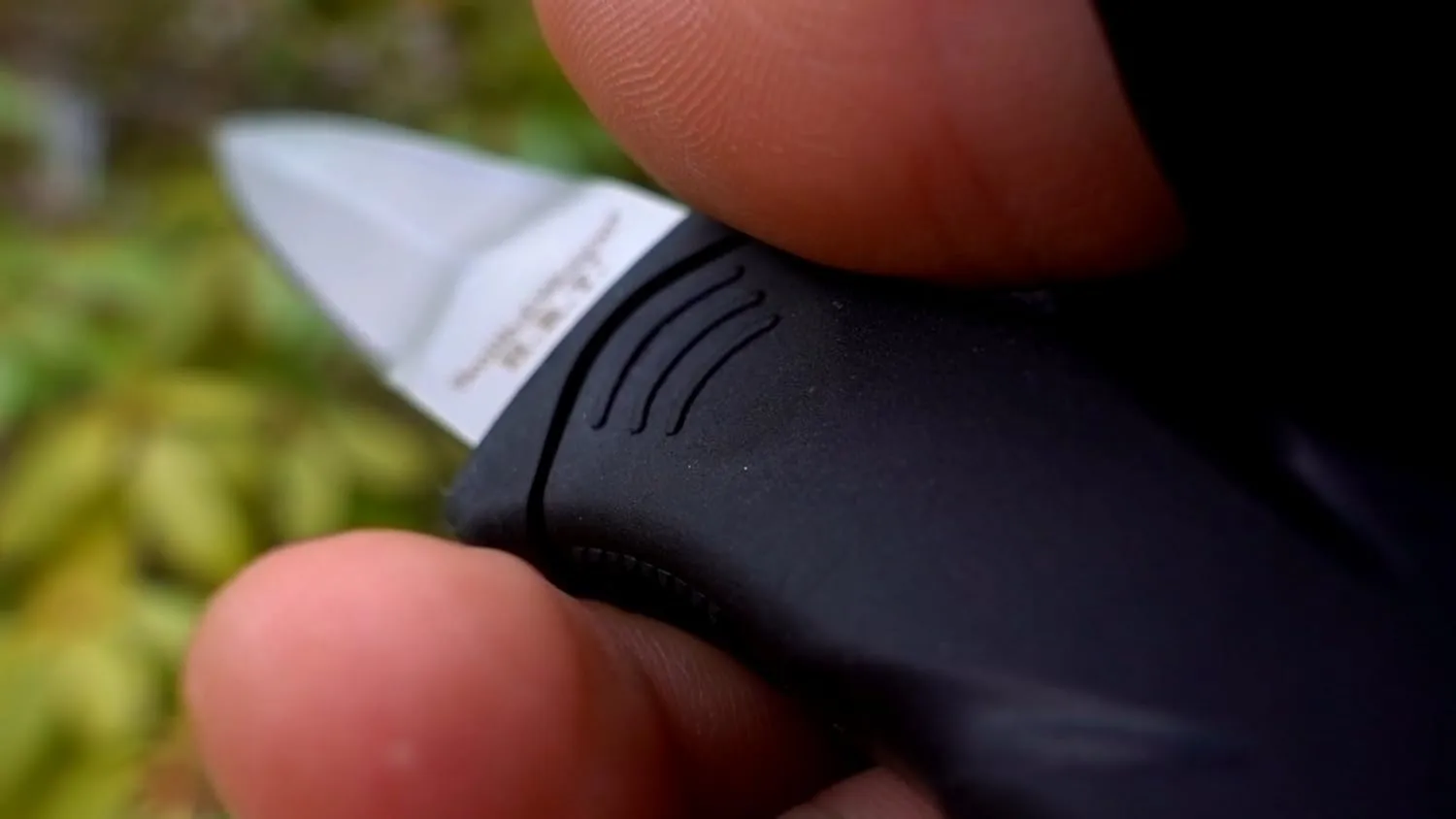 Smith & Wesson H.R.T. Full Tang Fixed Blade Boot/Neck Knife