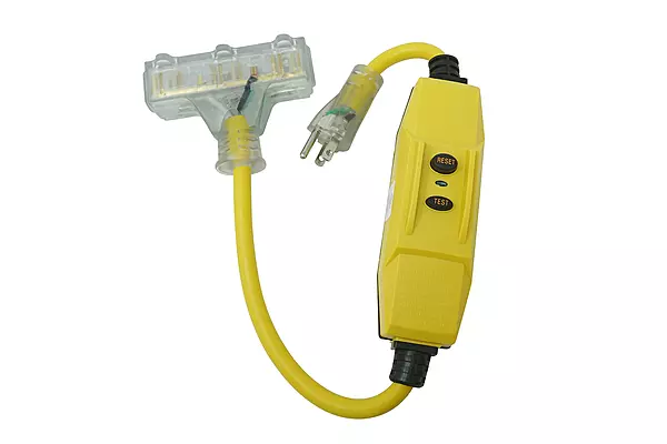 TRC 26020008-6 12/3 Gauge Shockshield GFCI Protected In-line Tri-Cord Set with 3-Outlets; 2-Feet; 15-Amp; Yellow 1 Pack