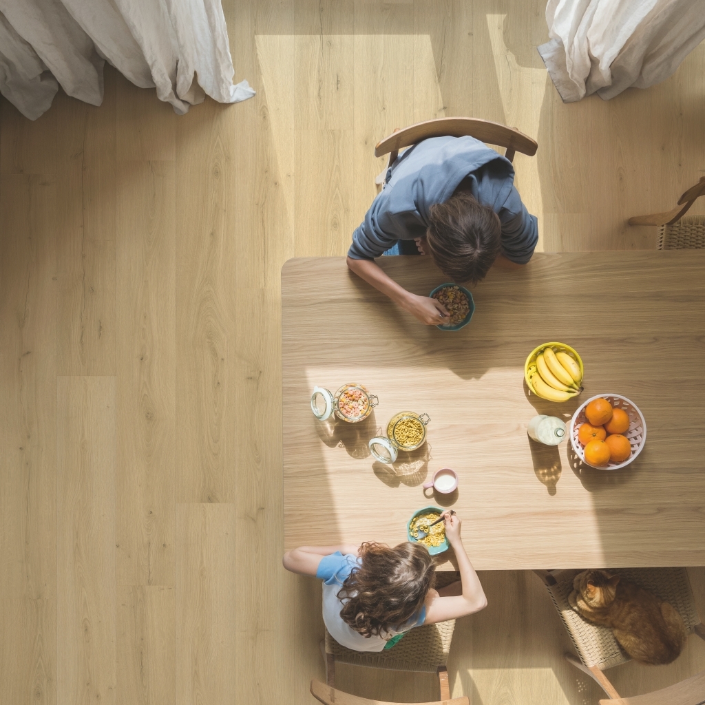 Parchet LVT Quick Step Bloom AVMPU40319, mp/cutie 1.87