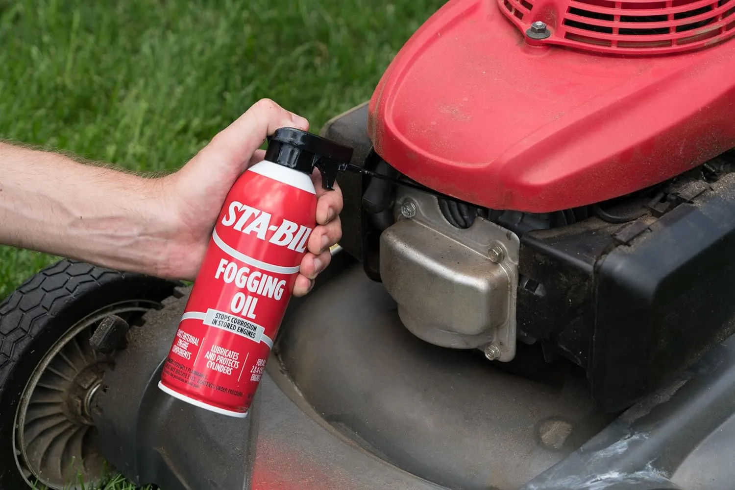 STA-BIL (22001) Fogging Oil - Stops Corrosion In Stored Engines - Lubricates And Protects Cylinders