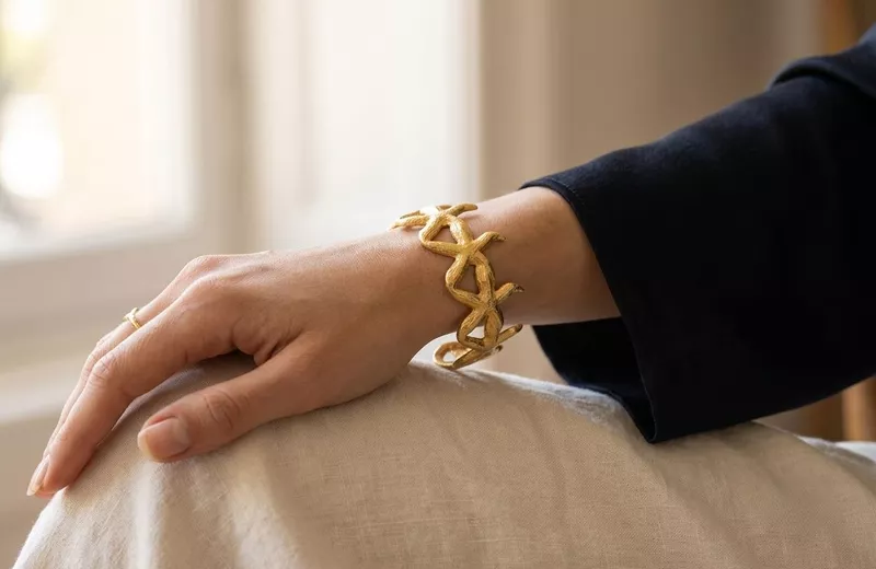 Textured Gold Starfish Motif Open Cuff Bracelet