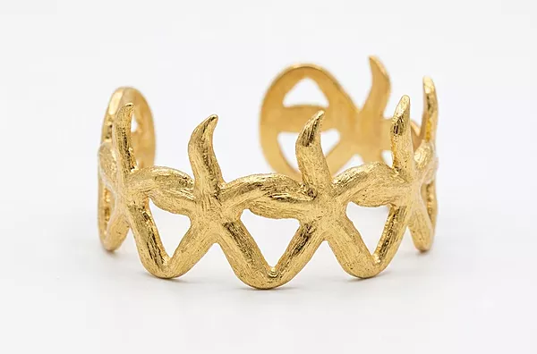 Textured Gold Starfish Motif Open Cuff Bracelet