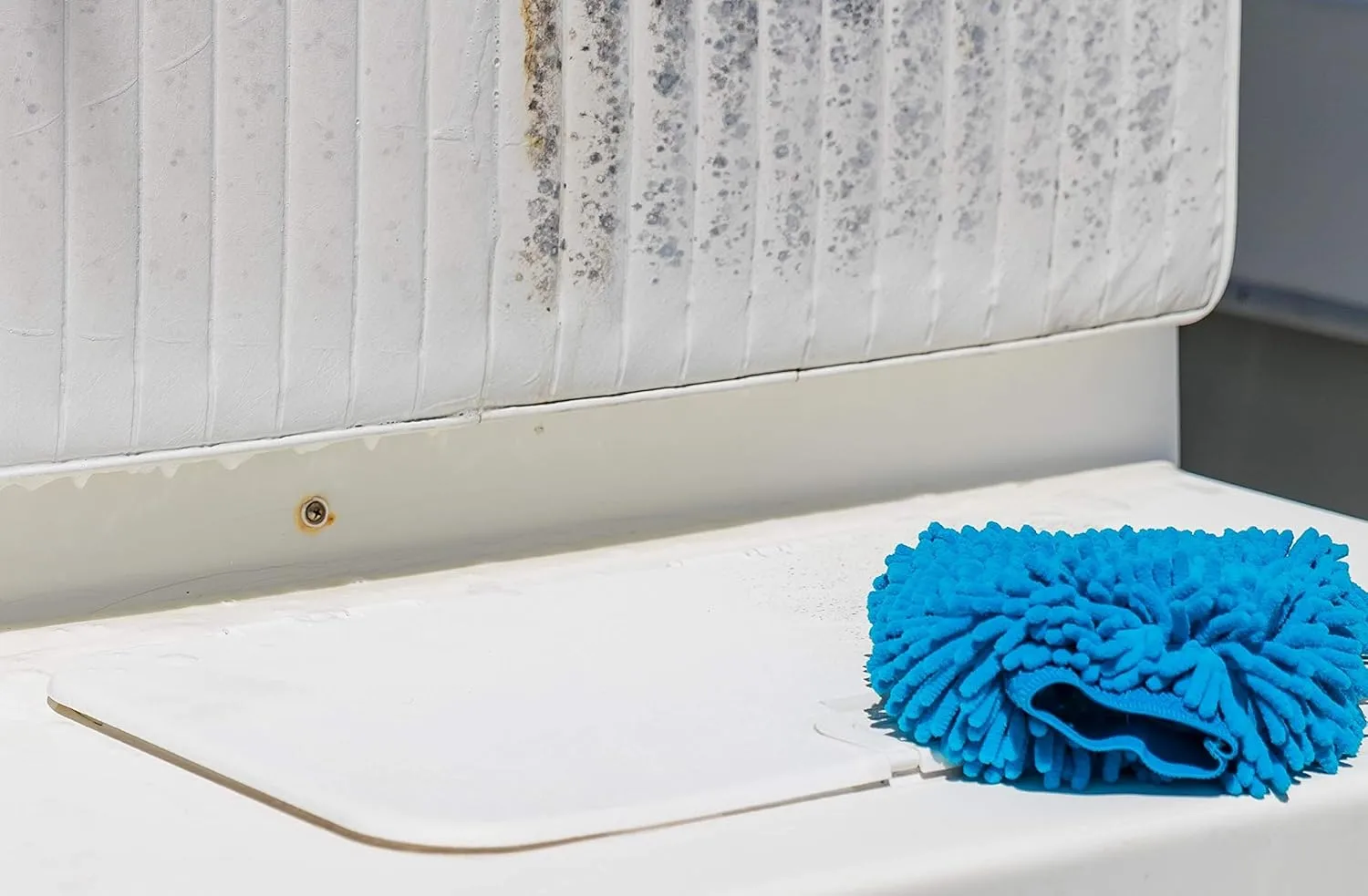 STAR BRITE Ultimate Xtreme Clean - All-Surface Cleaner & Degreaser