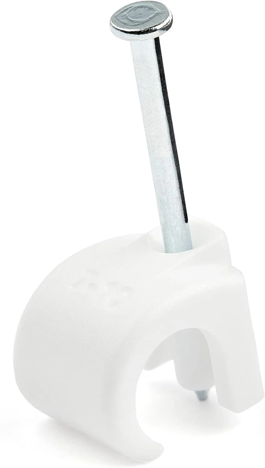 StarTech.com 100 Pack Large Cable Clips with Nail - Reusable - Nail-in Clamps - Wire Holding Clips