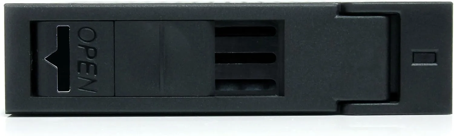 StarTech.com 2.5in to 3.5in SATA Drive Adapter Enclosure