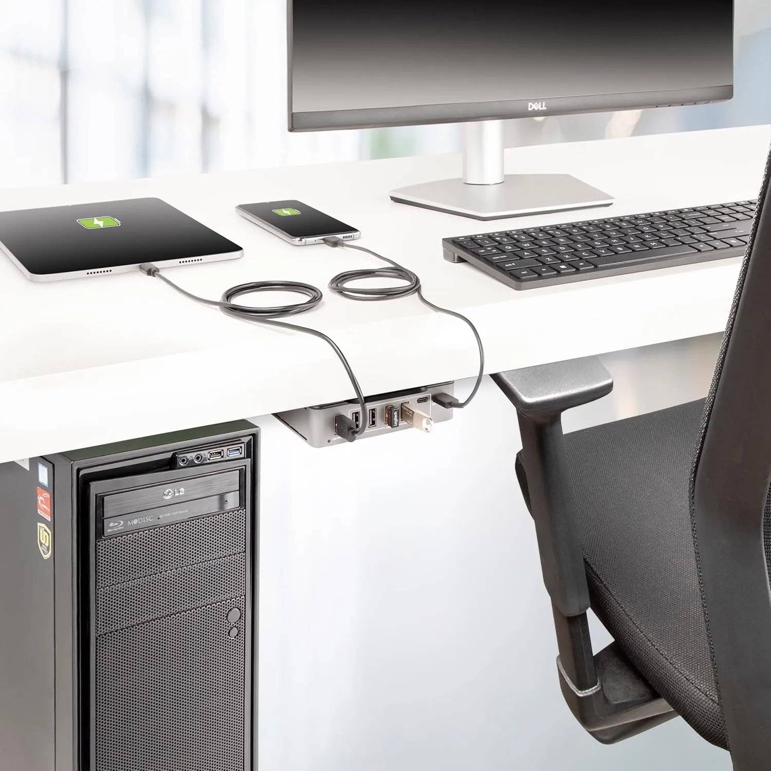 StarTech.com 7-Port USB-C Hub - 5X USB-A/2x USB-C - Self-Powered with65W Power Supply - USB 3.1 10Gbps