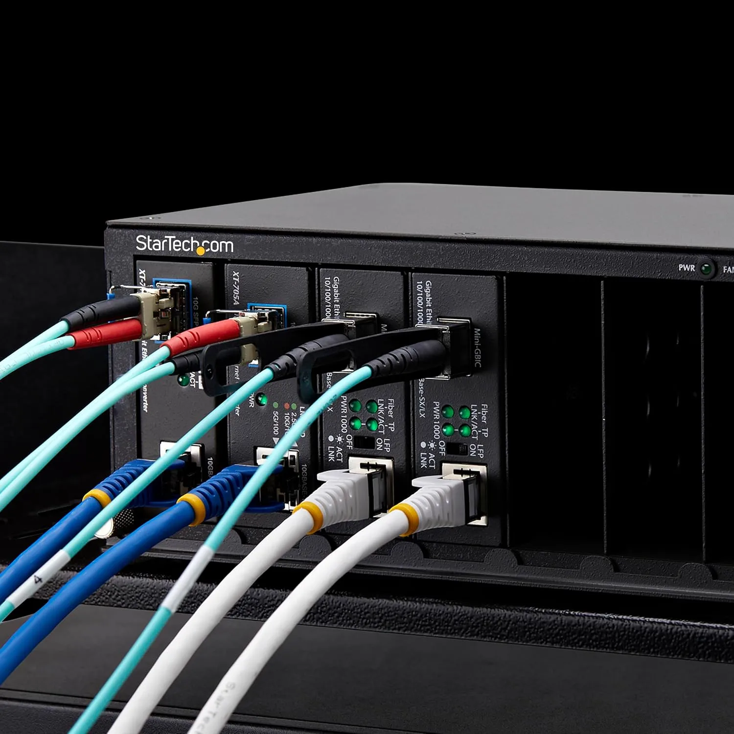 StarTech.com 7-Slot Unmanaged Media Converter Chassis, 10in Rackmount for MCM Media Converter Series, Active Cooling, TAA