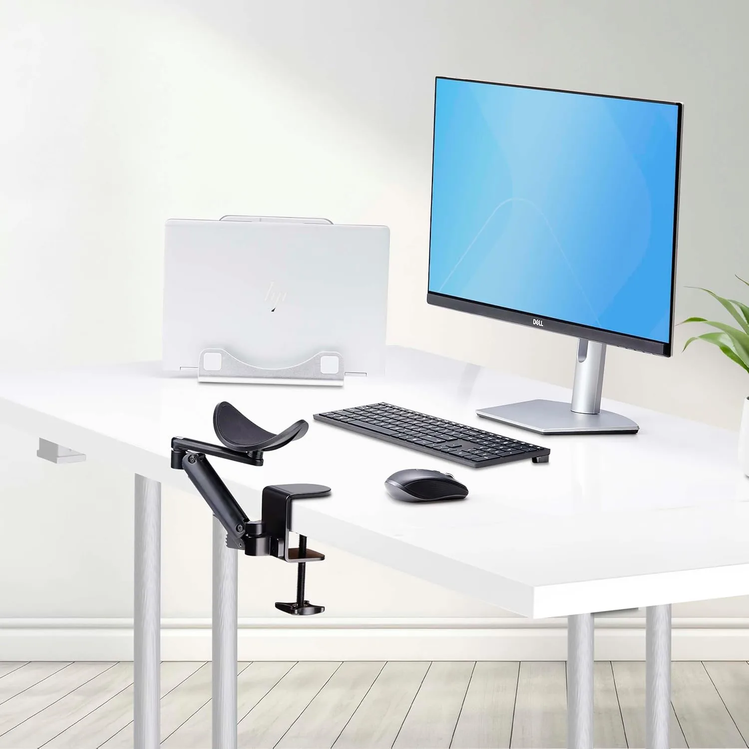 StarTech.com Ergonomic Desk Accessories
