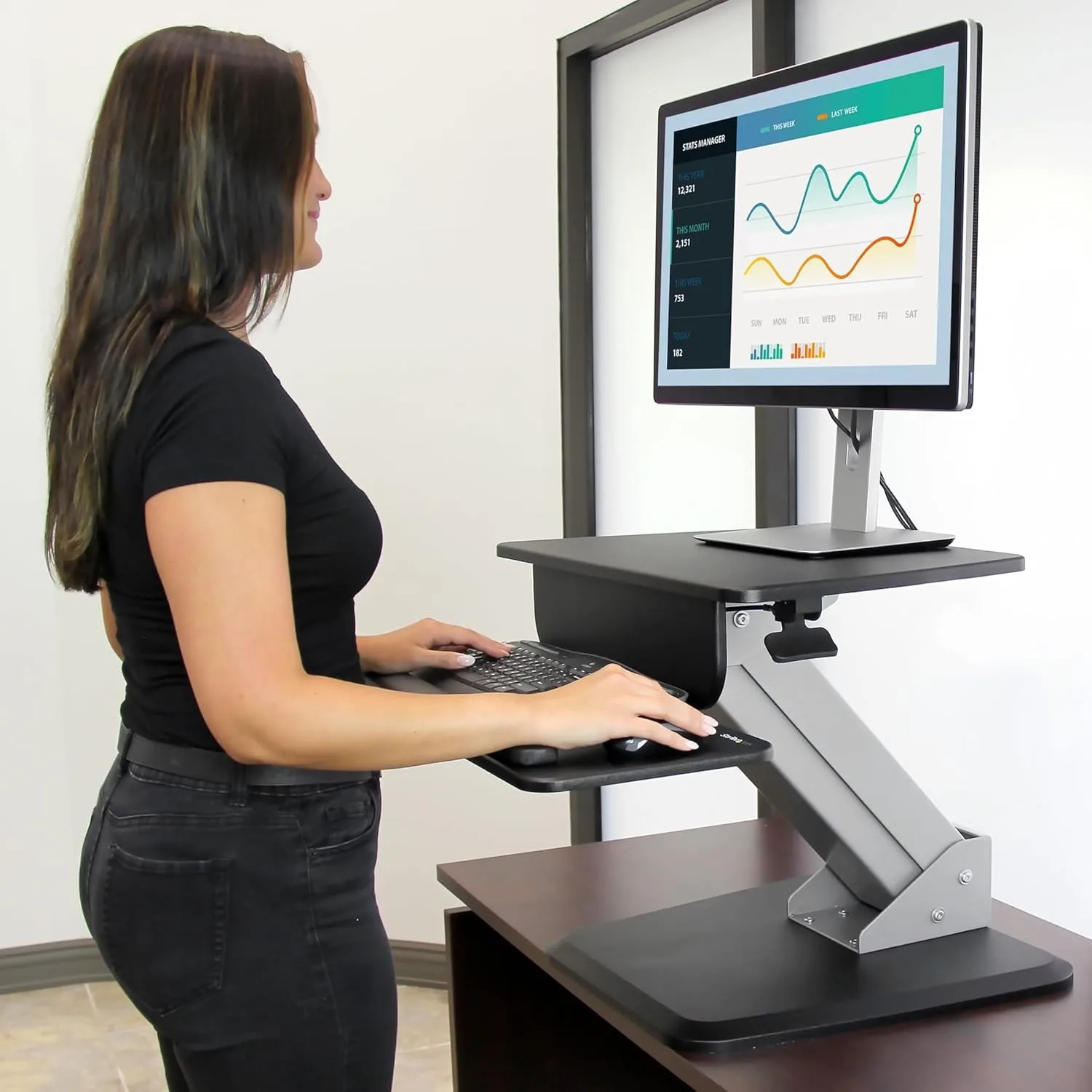 StarTech.com Sit-to-Stand Desk Converter - Height Adjustable Desktop Riser, Black