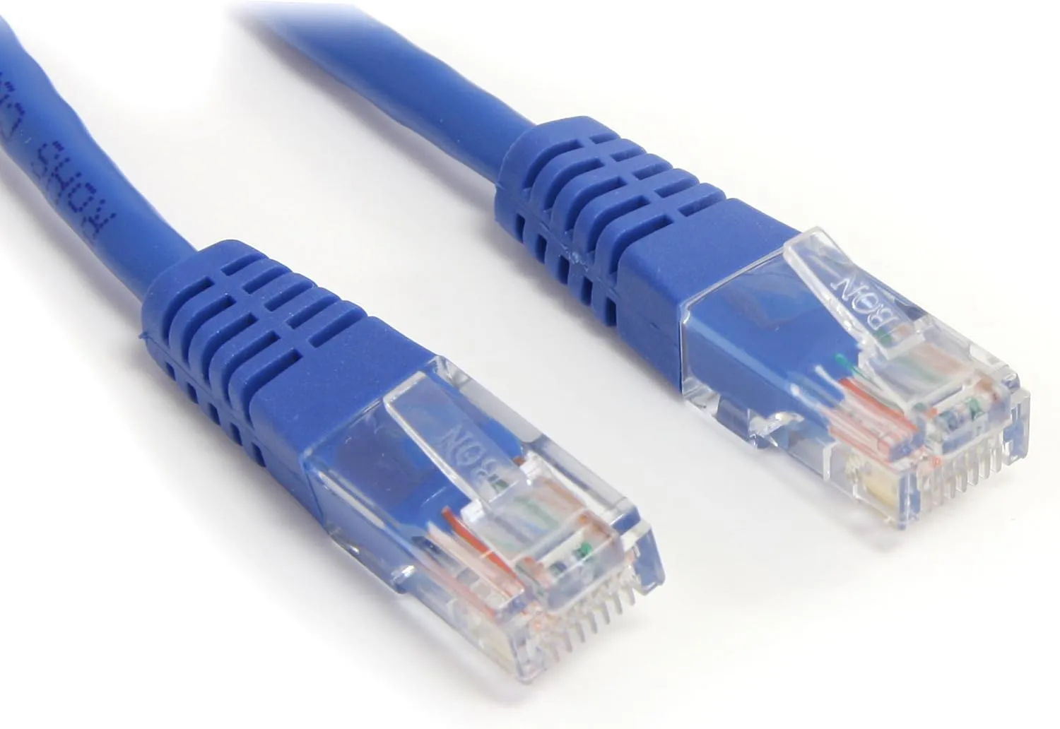 StarTech.com Cat5e Molded UTP RJ45 Patch Cable