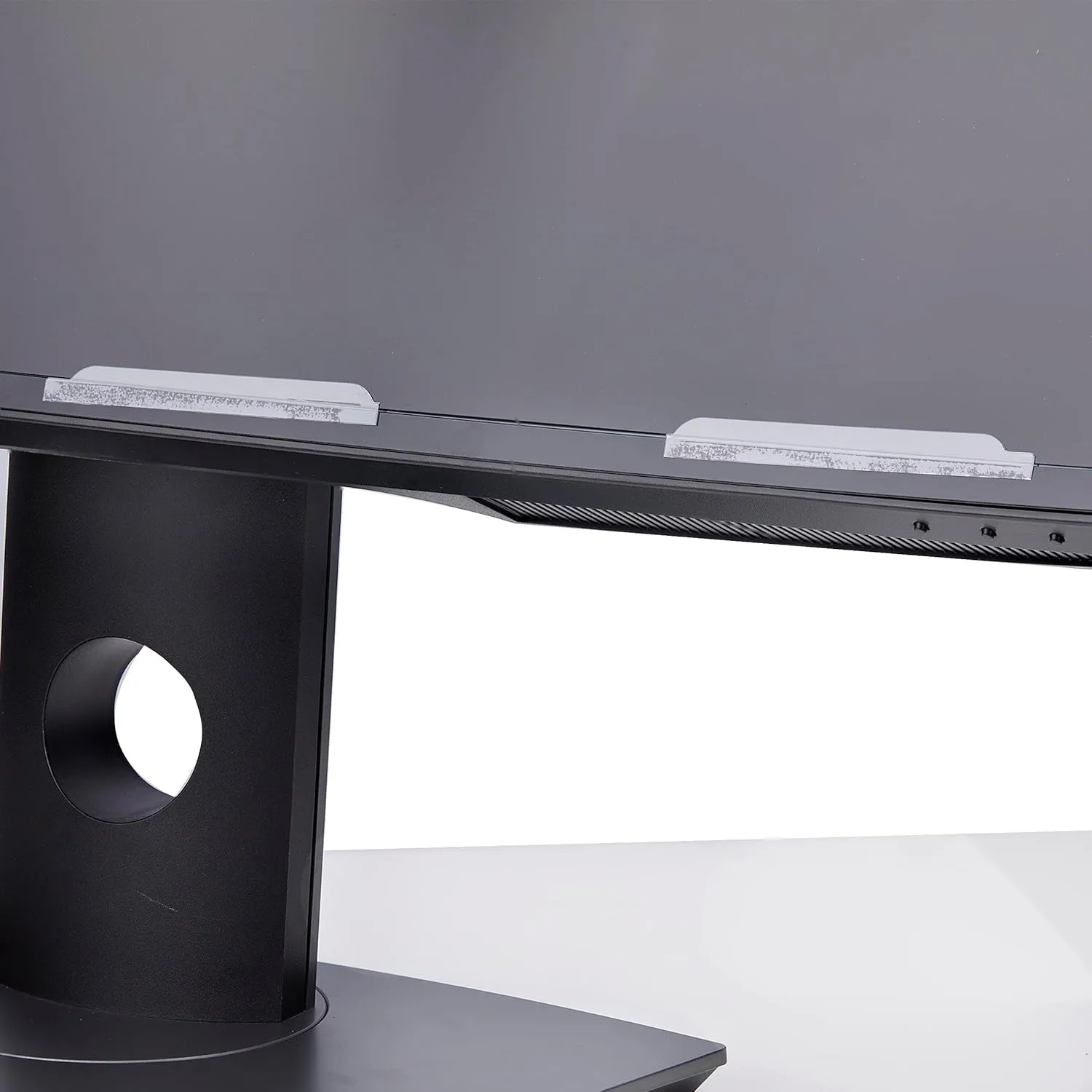 StarTech.com Monitor Privacy Screen - Reversible Matte/Gloss Filter