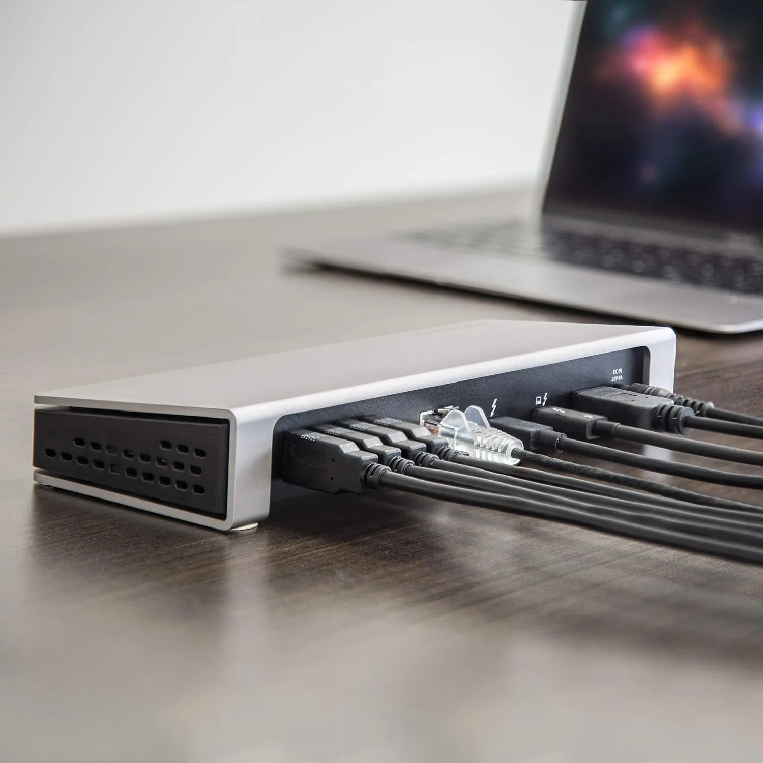 StarTech.com USB-C Dual Monitor Docking Station for MacBook Pro/Air M1 M2 M3 M4 & Windows