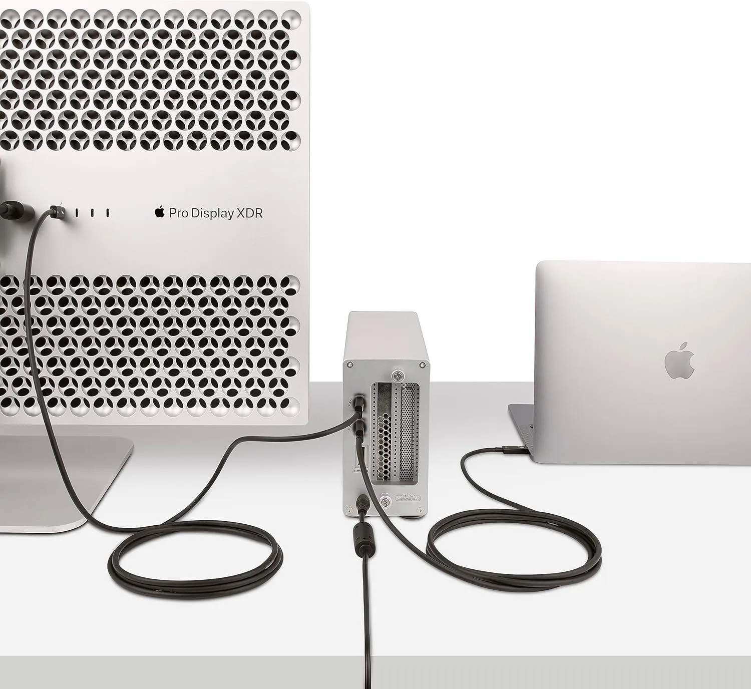 StarTech.com Thunderbolt 4 Cable - 40Gbps, 100W PD, 8K/4K Video, USB-C