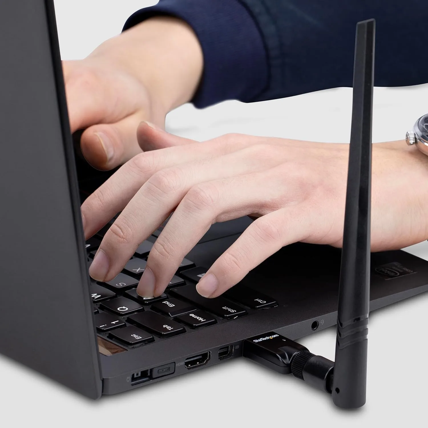 StarTech.com USB Bluetooth 5.3 Adapter, Class 1, USB Bluetooth Dongle for PC/Laptop, Use with Keyboard/Mouse, Windows/Linux