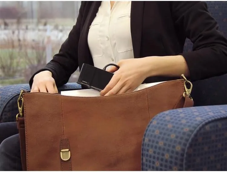 STARTECH USB Flash Drive and USB-C Multiport Adapter