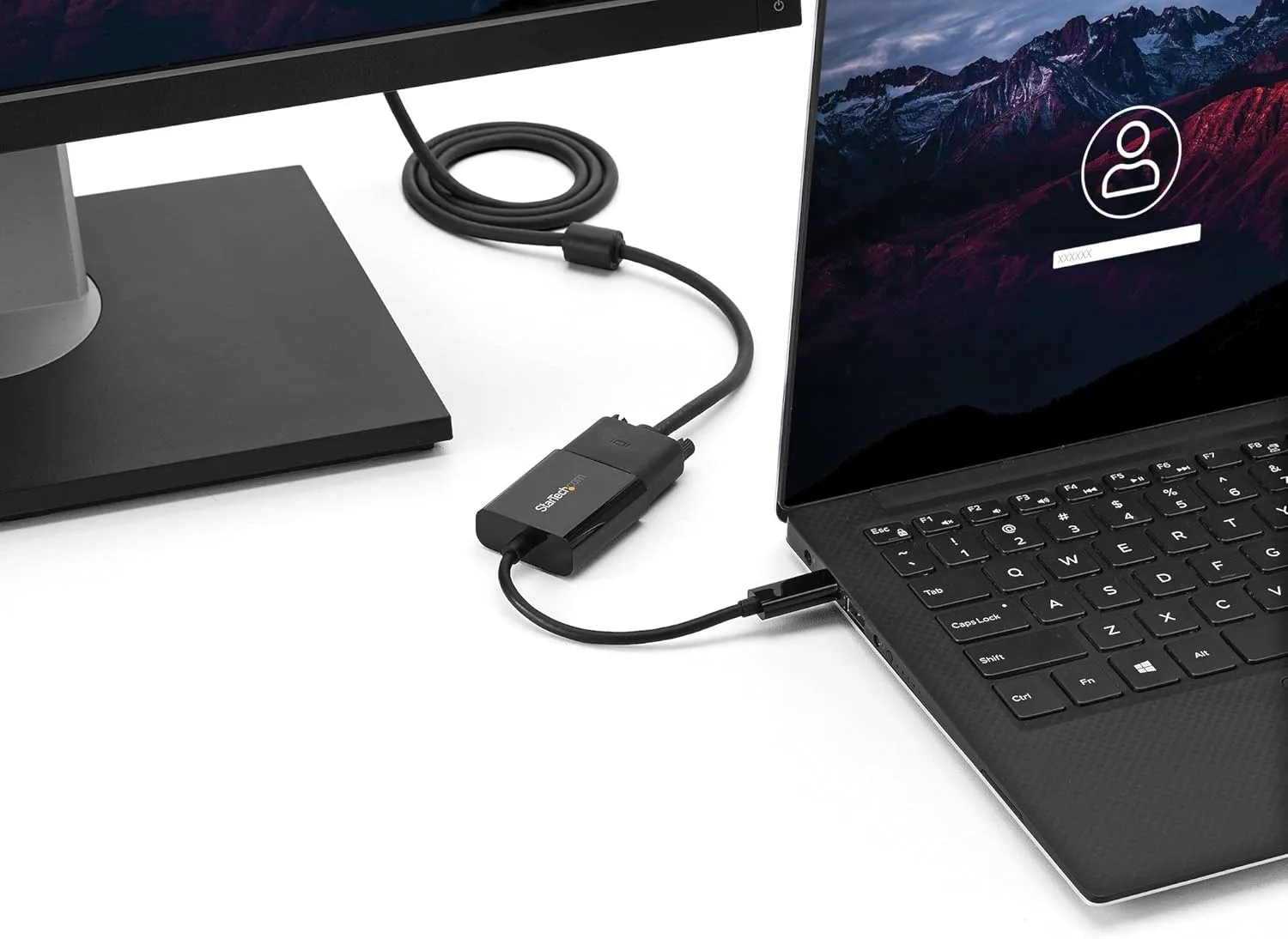 StarTech.com USB-C to VGA Adapter - Thunderbolt 3 Compatible