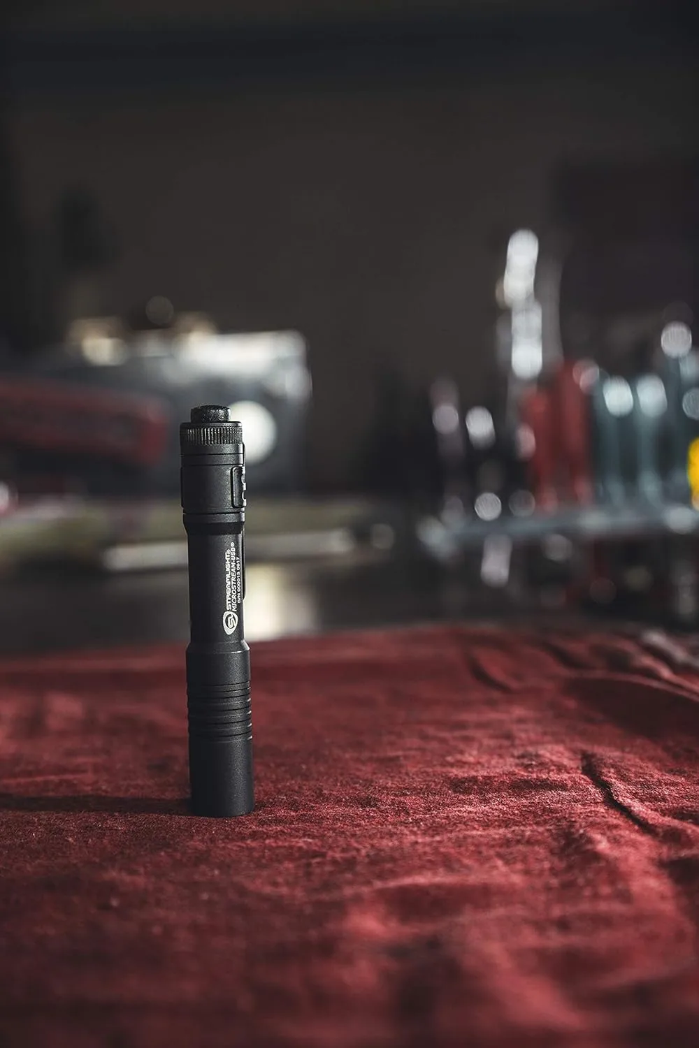 STREAMLIGHT MicroStream USB 250-Lumen Ultra-Compact Rechargeable Flashlight