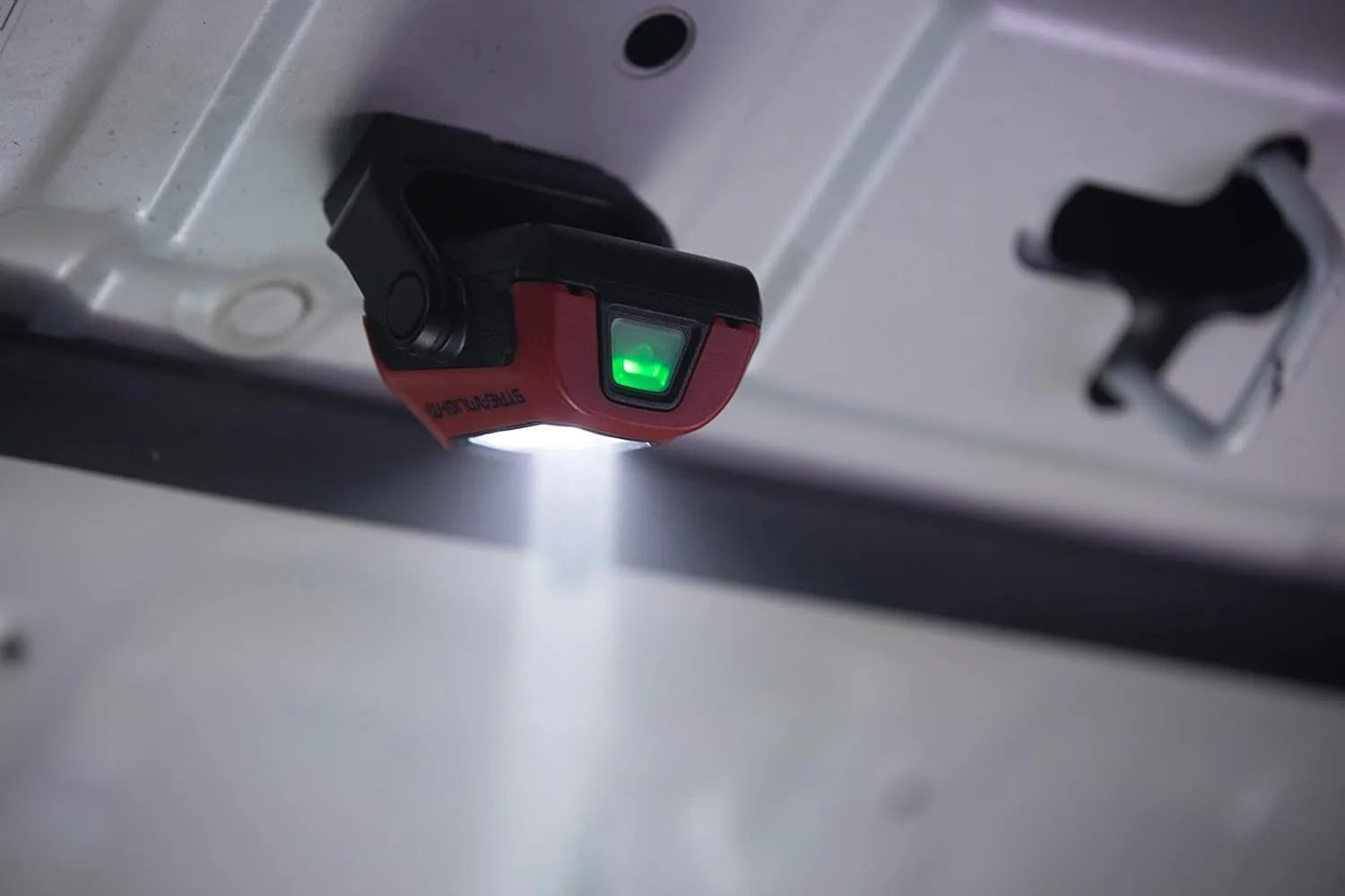 Streamlight 61510 Syclone 400-Lumen USB Rechargeable Multi-Function Compact Work Light, Red