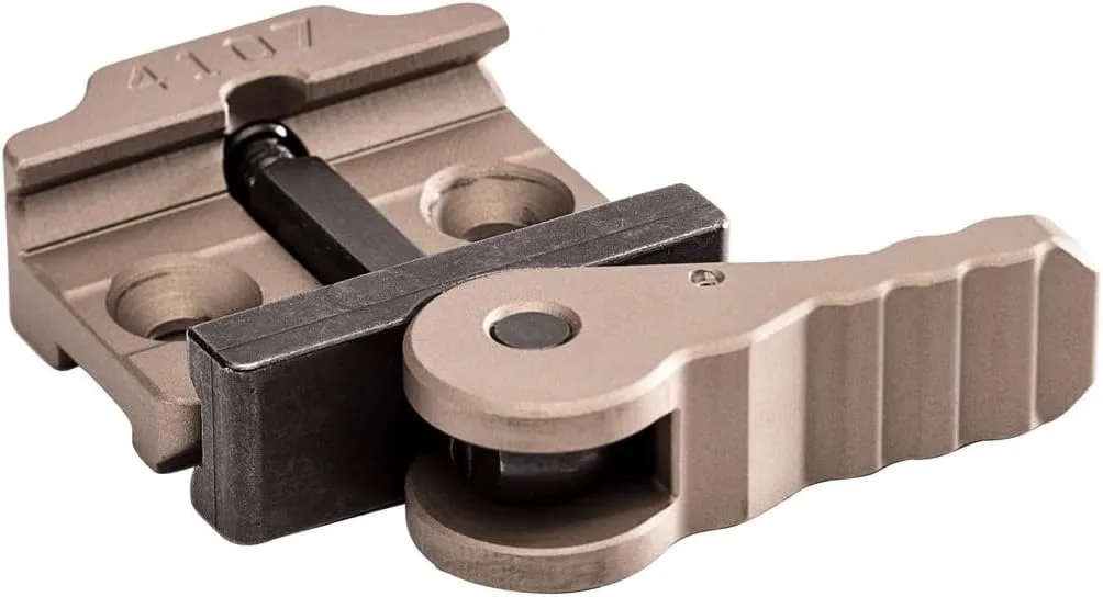 SUREFIRE M-AD-SF M300/600 Lever Mount, American Defense QD Auto Lock