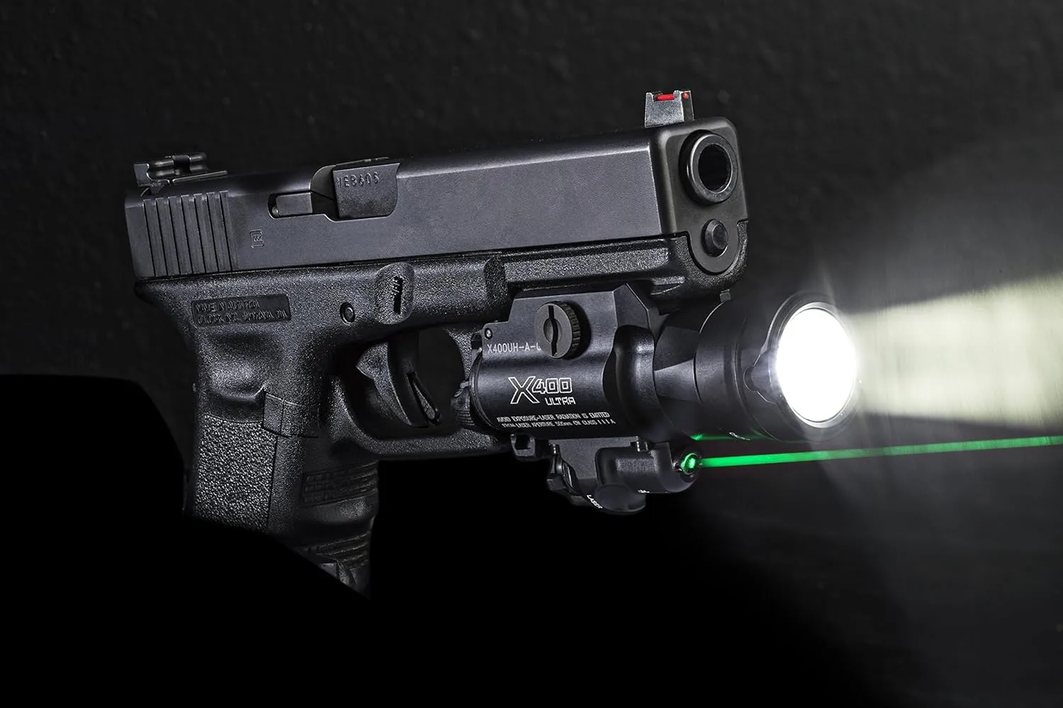 SureFire X400UH WeaponLight with MasterFire RDH Interface