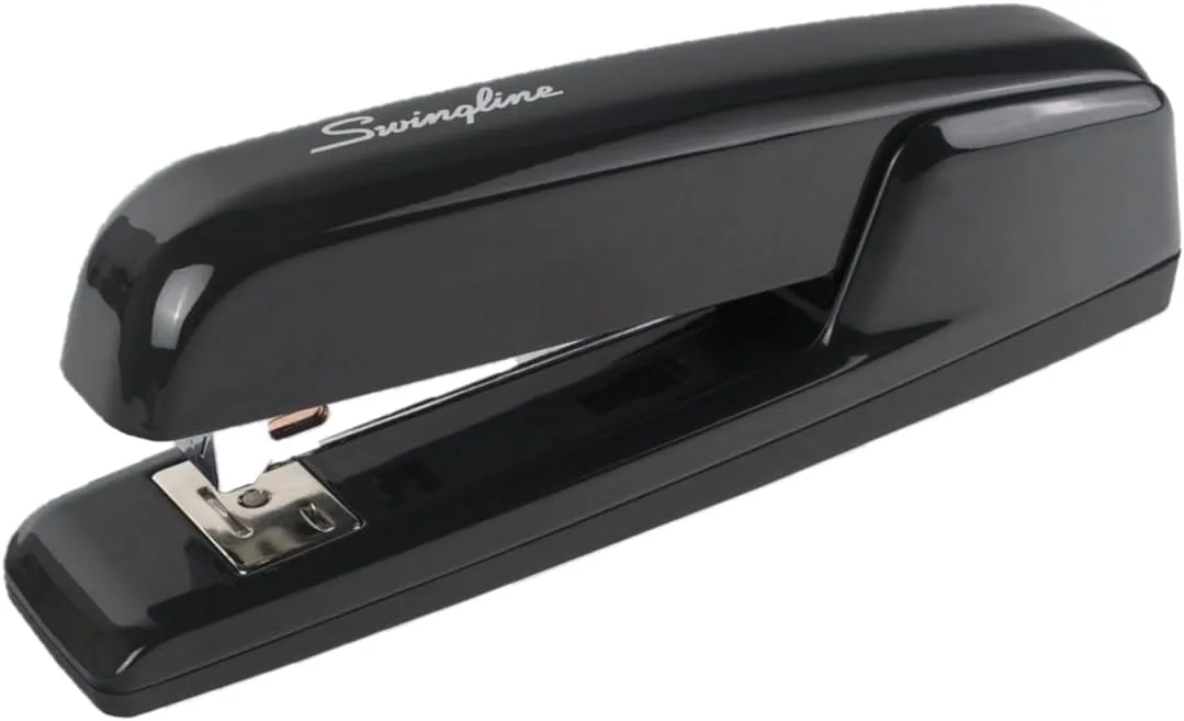 Swingline 747 Business Stapler, 30 Sheet Capacity, Black (74741)
