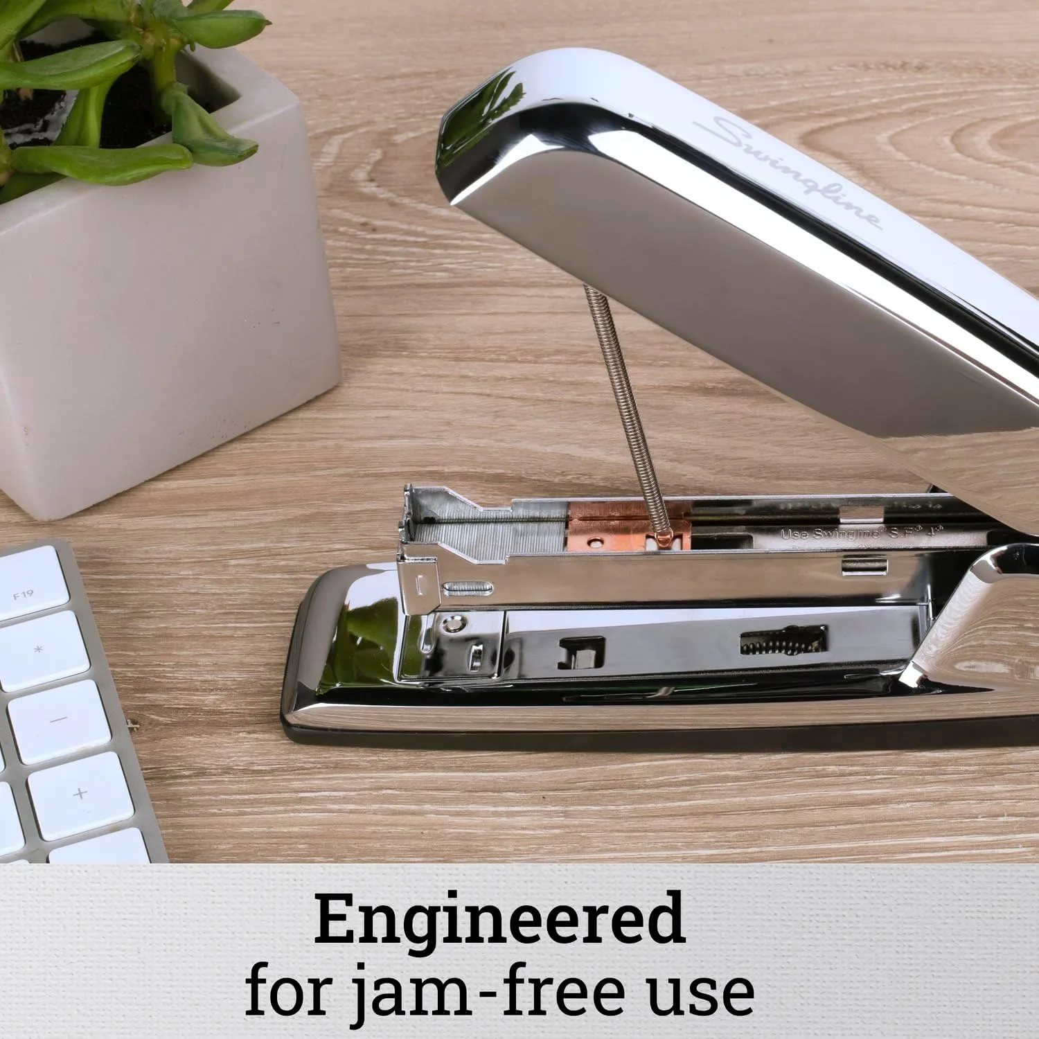 SWINGLINE 747 Business Stapler, 30-Sheet All-Metal Desktop