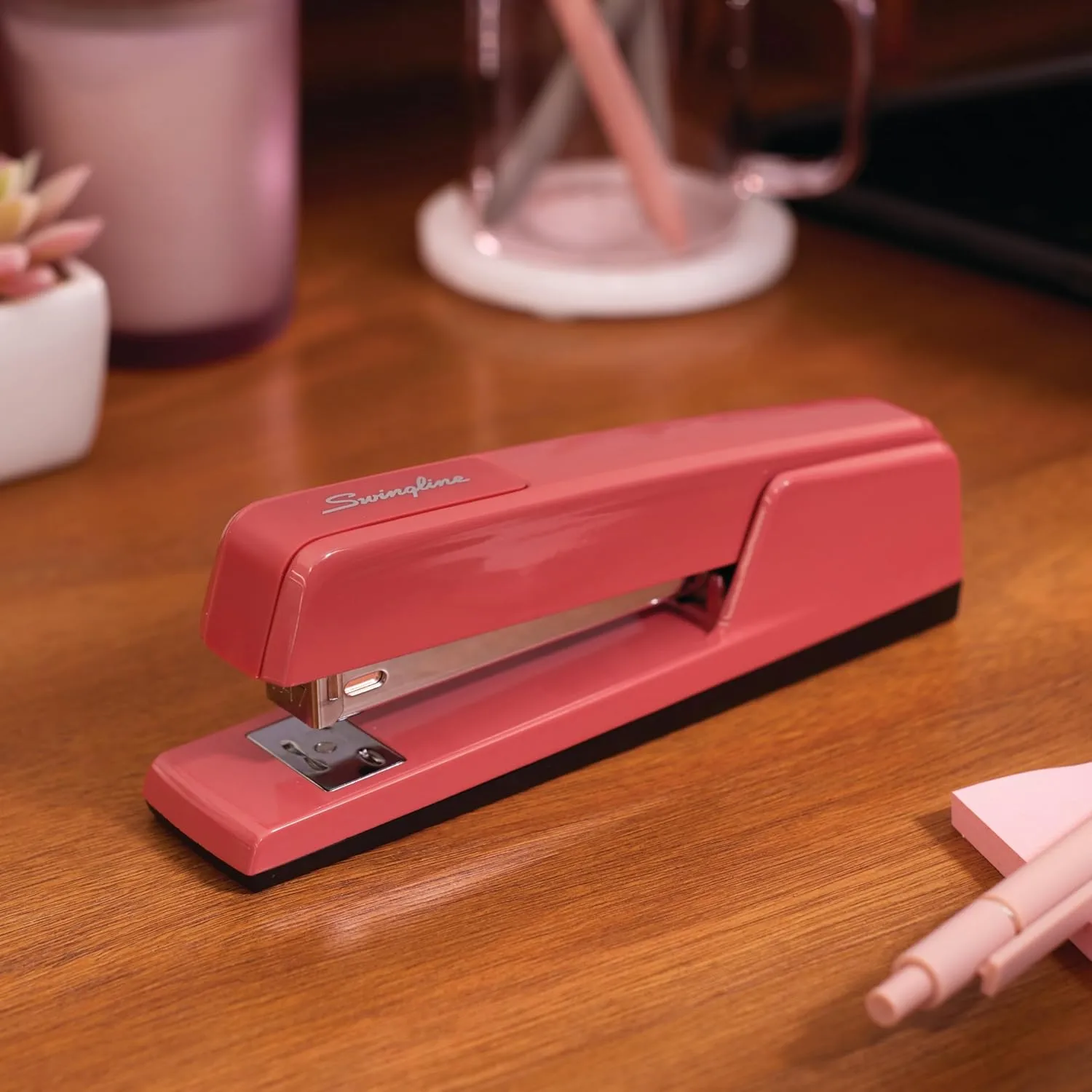 SWINGLINE 747 Classic Stapler, 30 Sheet Capacity, All-Metal