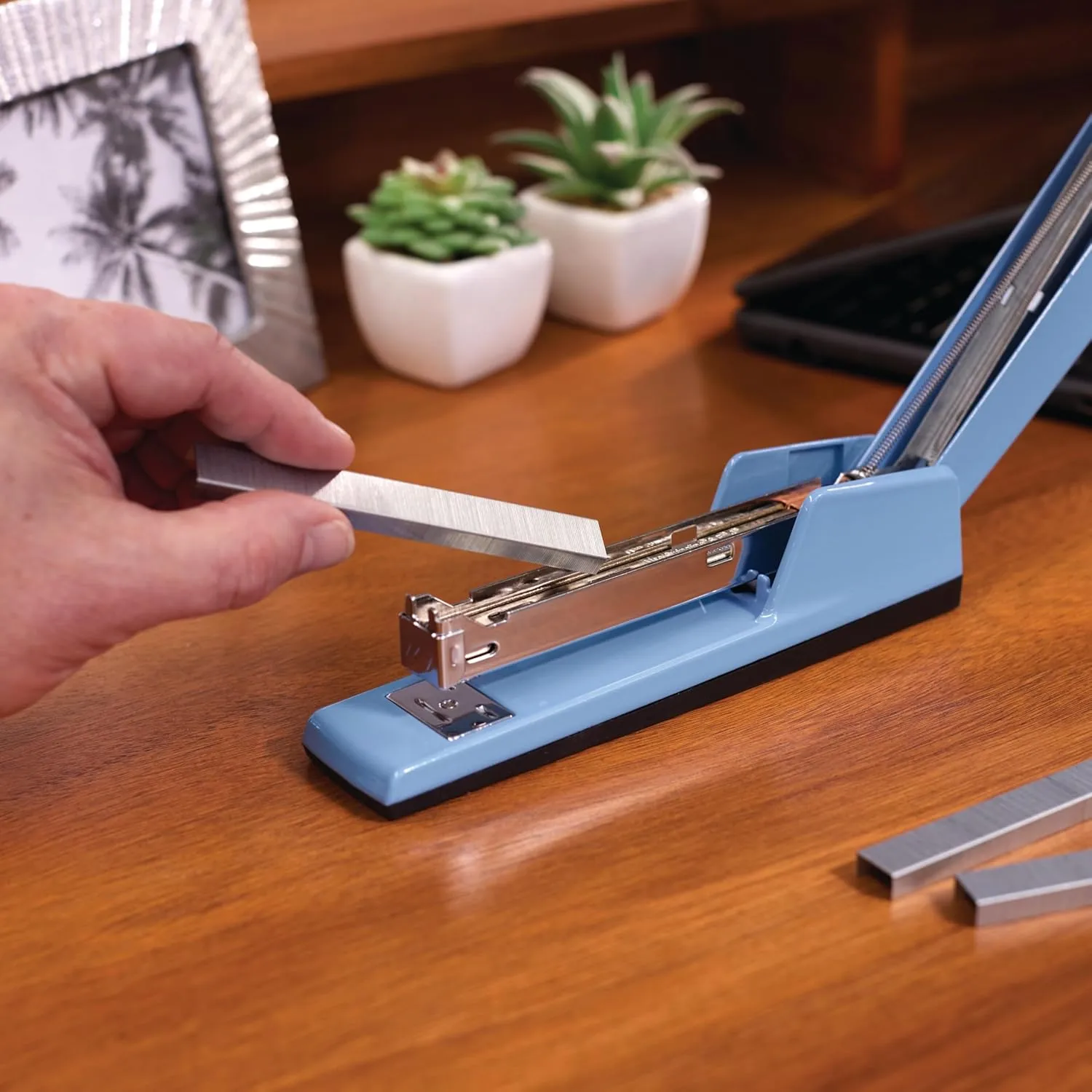 SWINGLINE 747 Classic Stapler, 30 Sheet Capacity, All-Metal