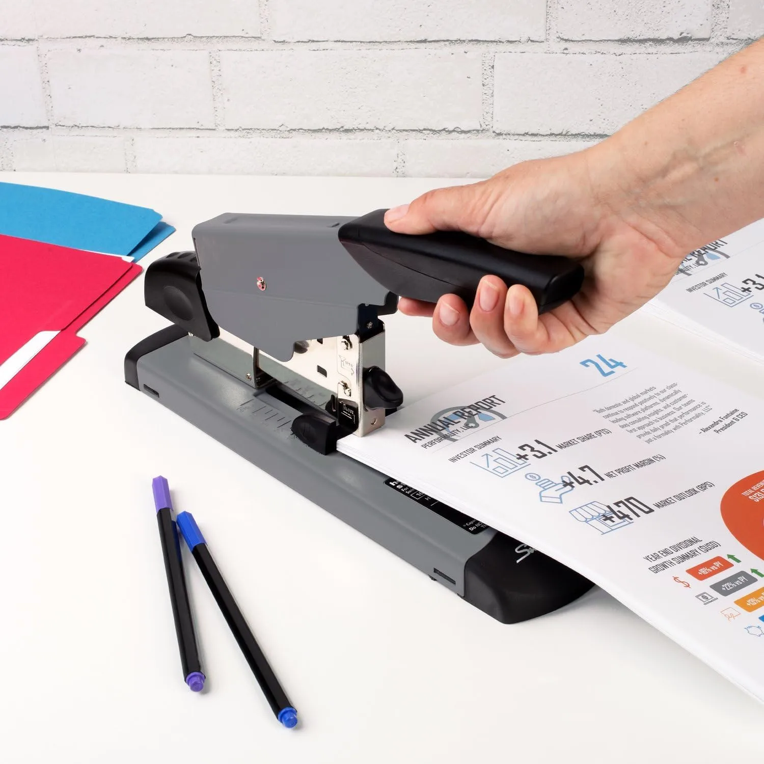 SWINGLINE Heavy Duty Stapler, 160-Sheet Capacity