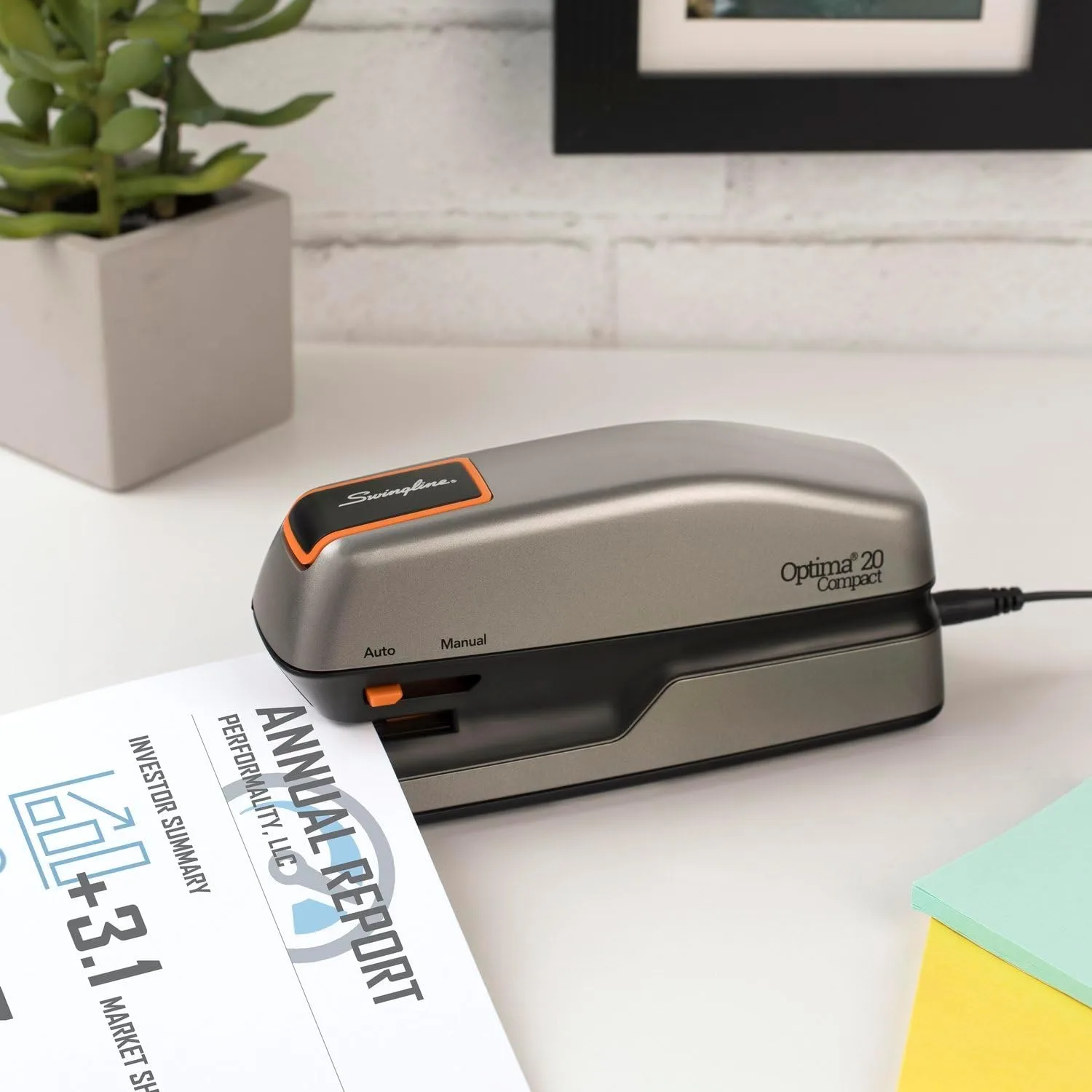 SWINGLINE Optima Electric Stapler