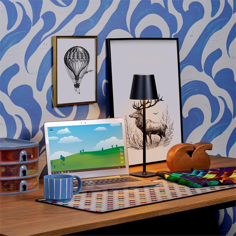 Birmingham LED Touch Lamp