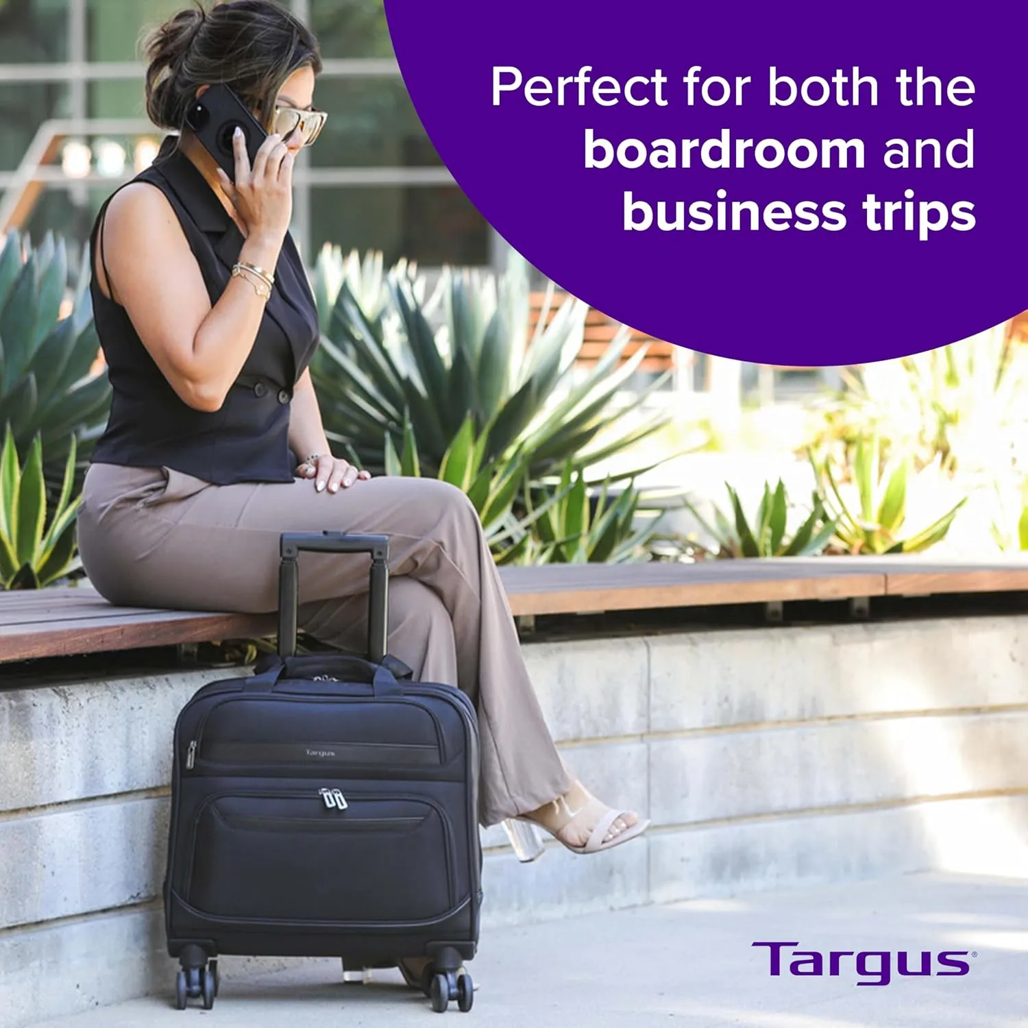 TARGUS Rolling Laptop Bag with Telescoping Handle and Wheels