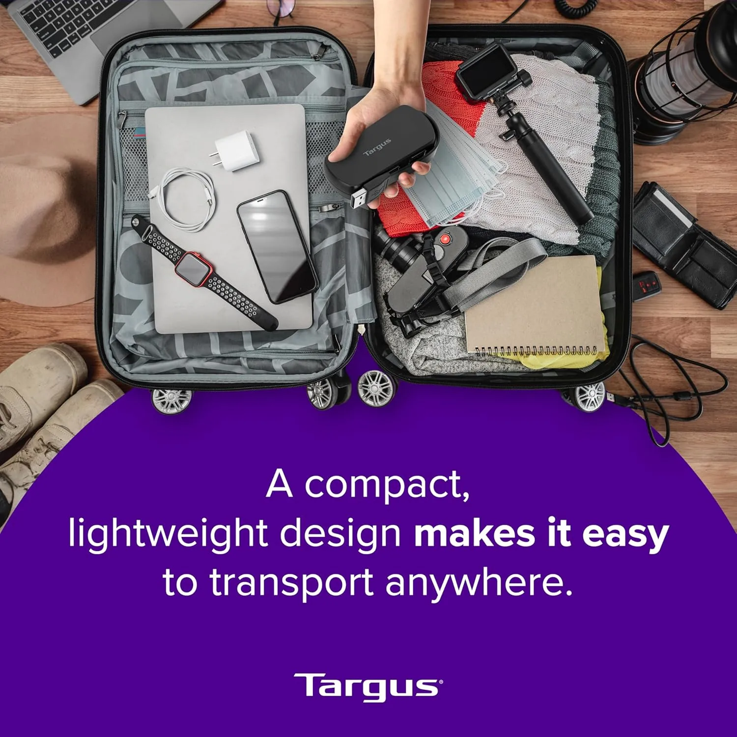 Targus 4-Port USB 2.0 Hub, Black - Compatible with PC and Mac, Sleek and Travel Friendly (ACH114US)